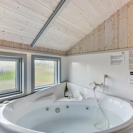 Clara - 500m From The Sea By Interhome *