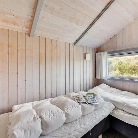 Clara - 500m From The Sea By Interhome *